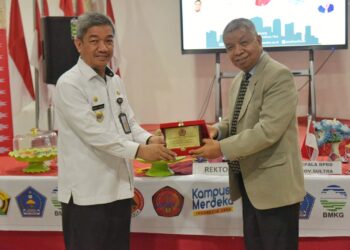 Jelang Musim Hujan, Sekda Kota Kendari Imbau Masyarakat Waspadai Bencana Hidrometeorologi