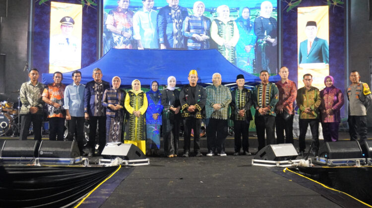 Sinergitas Antar Daerah, Pj Wali Kota Kendari Ajak Ratusan Pejabatnya Hadiri Ramah Tamah HUT Koltim