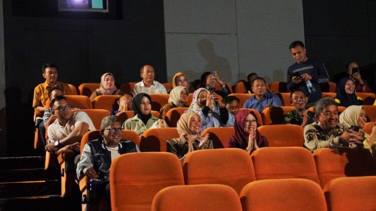 Pj. Wali Kota dan Pejabat Pemkot Kendari Nobar Film Mosonggi