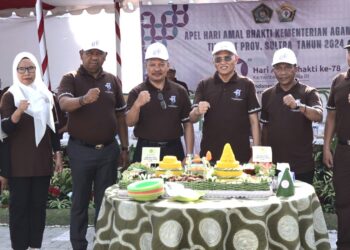 Asisten II Setda Kota Kendari Hadiri Peringatan HAB Kementerian Agama Tahun 2024