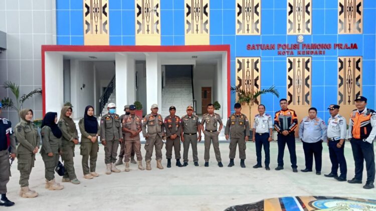 Satpol PP Bersama Dinas Perhubungan Kota Kendari Sosialisasikan Perda Kepada PKL