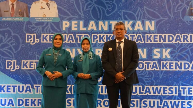 Pj Ketua TP PKK Kota Kendari Resmi Dilantik, Ini Pesan Pj Wali Kota