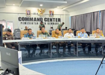 Asisten I Pemkot Kendari ikuti Zoom Penyelenggaraan Komsos dengan Aparat Pemerintah