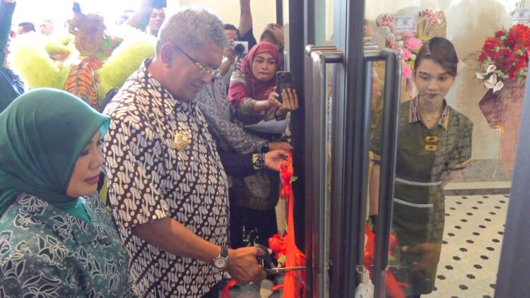 Pj Wali Kota Resmikan Restoran Padi-Padi