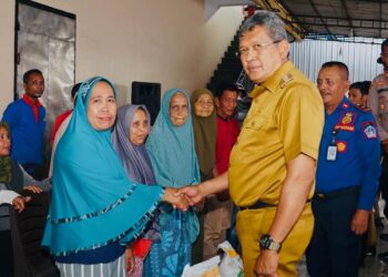 Salurkan Bantuan CPP, Pemkot Kendari Sambangi Kelurahan Kendari Caddi dan Kelurahan Punggaloba