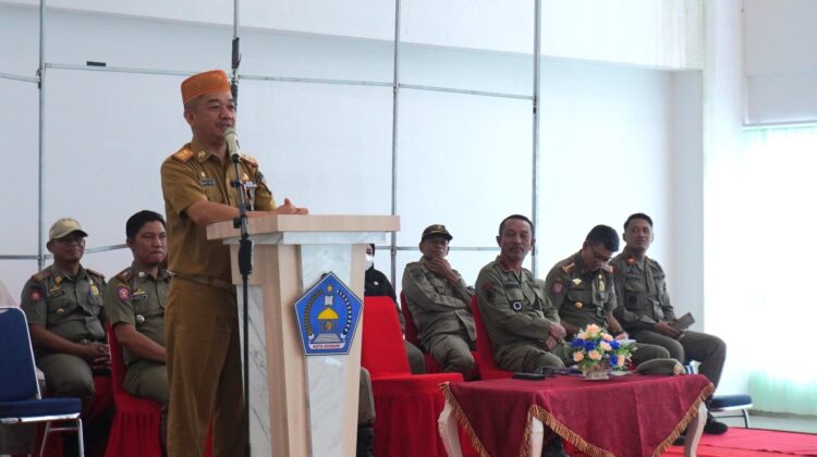 Sekda Kota Kendari Berikan Arahan Kepada Anggota Satpol PP Kota Kendari