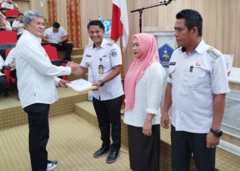 Pemkot Kendari Resmi Serahkan SPPT PBB-P2 Sebanyak 128.611 Lembar
