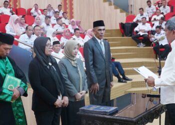 Pj Wali Kota Lantik Direktur PDAM Tirta Anoa dan Direktur Perumda Kota Kendari