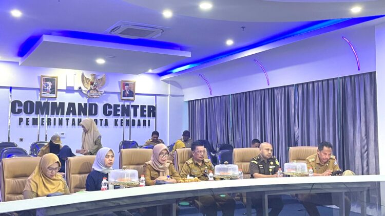 Asisten II dan TPID Kota Kendari Ikuti Rapat Koordinasi Pengendalian Inflasi Bersama Mendagri