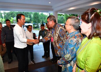 Pj. Wali Kota sambut kedatangan Presiden RI di Kota Kendari
