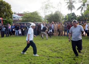 Pj Wali Kota dan Kepala OPD Bermain Gala Asin Rayakan HUT ke 193 Kota Kendari
