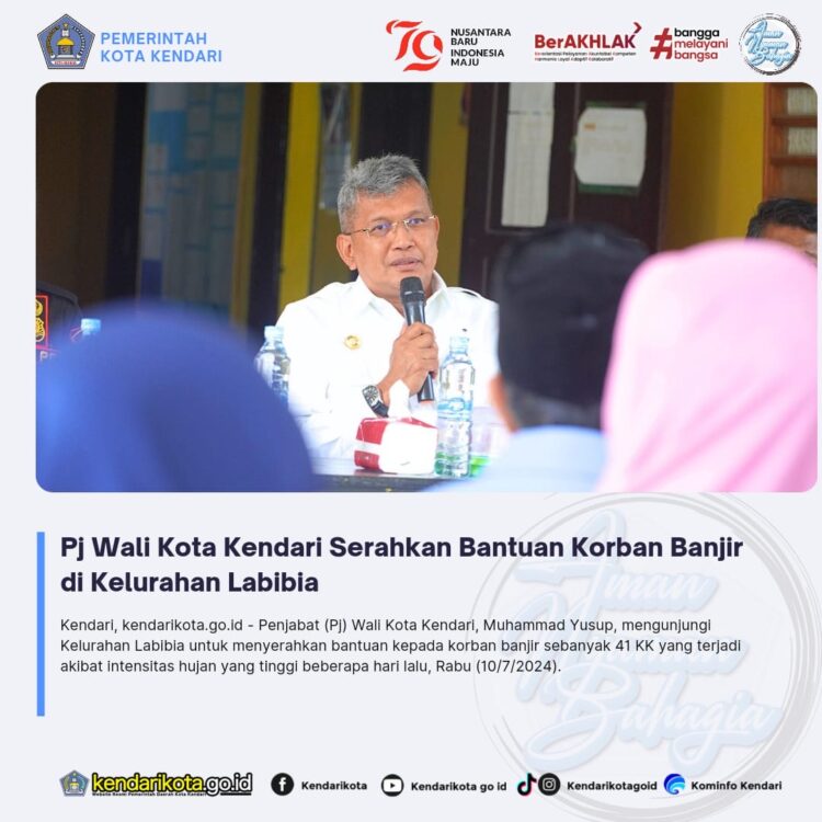 Pj Wali Kota Kendari Serahkan Bantuan Korban Banjir di Kelurahan Labibia