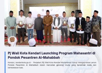 Pj Wali Kota Kendari Launching Program Mahasantri di Pondok Pesantren Al-Mahabbah