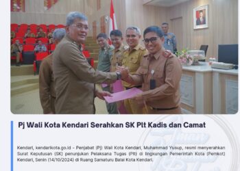 Pj Wali Kota Kendari Serahkan SK Plt Kadis dan Camat