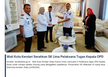 Wali Kota Kendari Serahkan SK Lima Pelaksana Tugas Kepala OPD