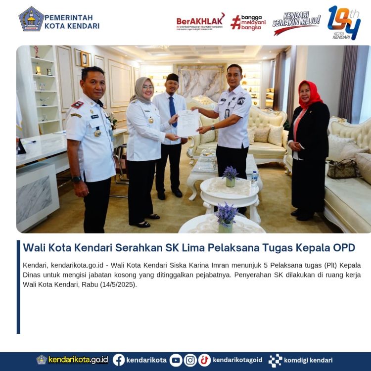 Wali Kota Kendari Serahkan SK Lima Pelaksana Tugas Kepala OPD