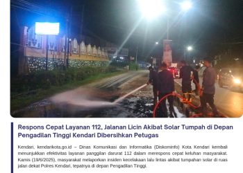 Respons Cepat Layanan 112, Jalanan Licin Akibat Solar Tumpah di Depan Pengadilan Tinggi Kendari Dibersihkan Petugas