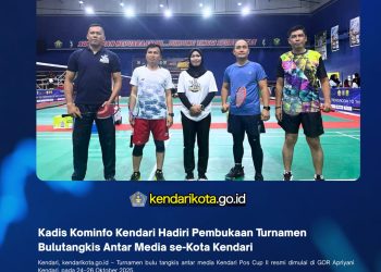 Kadis Kominfo Kendari Hadiri Pembukaan Turnamen Bulutangkis Antar Media se-Kota Kendari
