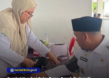 Pemkot Kendari Gelar Donor Darah Peringati Harkodia, Wakil Wali Kota Turut Berpartisipasi