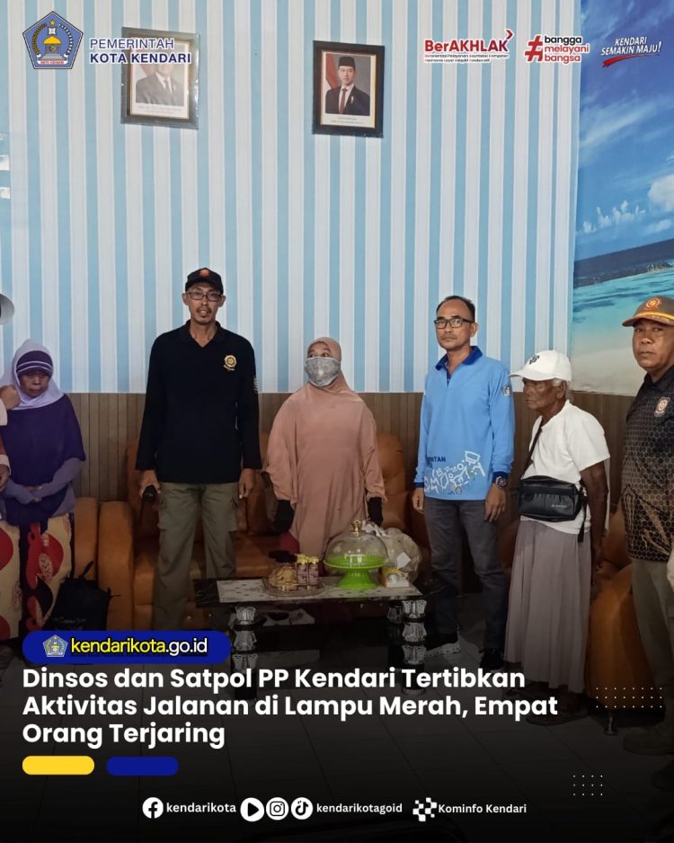 Dinsos dan Satpol PP Kendari Tertibkan Aktivitas Jalanan di Lampu Merah, Empat Orang Terjaring