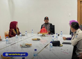 Wakil Wali Kota Kendari Pimpin Rapat Pembahasan Surat Edaran Penyelenggaraan Usaha Selama Ramadan