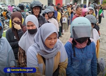 Hari Terakhir Pasar Murah, Warga Berburu Beras SPHP