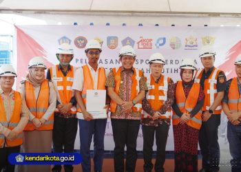 Asisten II Setda Kota Kendari Hadiri Pelepasan Ekspor Perdana Arang Tempurung