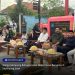 Warga Kampung Bahagia Gelar Buka Puasa Bersama di Sepanjang Jalan