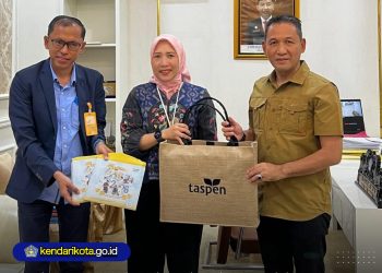 Kepala Taspen Kendari Silaturahmi dengan Sekda Amir Hasan, Perkuat Sinergi Layanan ASN