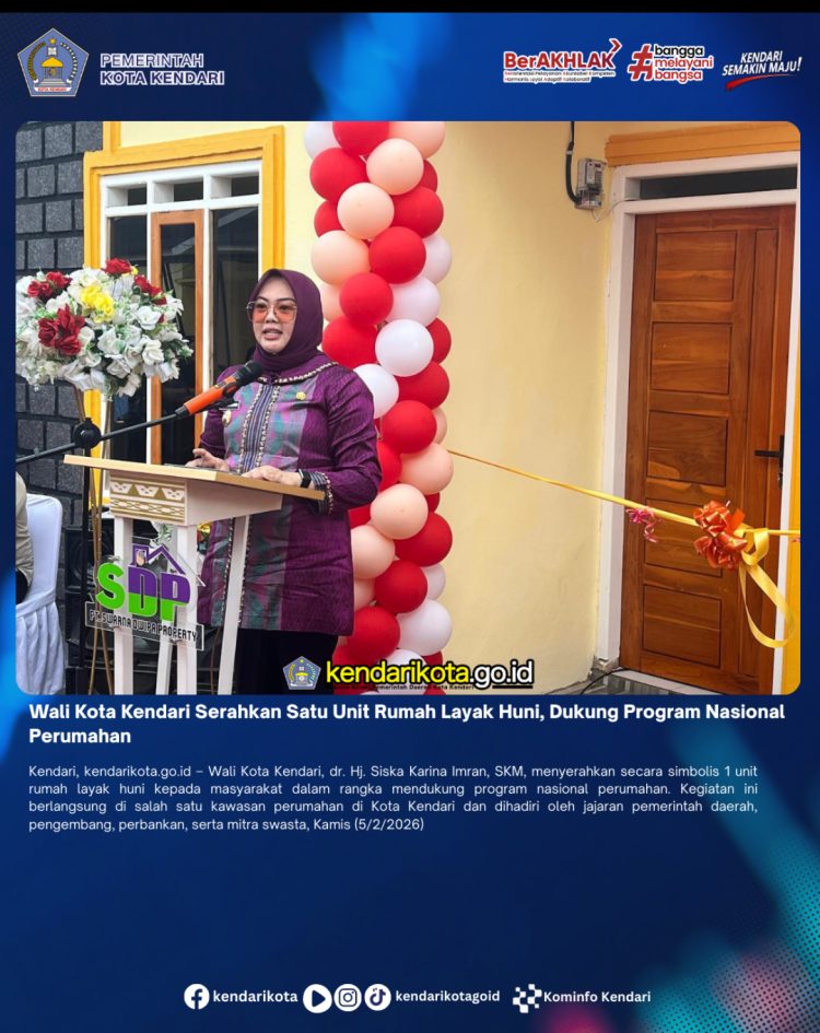 Wali Kota Kendari Serahkan Satu Unit Rumah Layak Huni, Dukung Program Nasional Perumahan