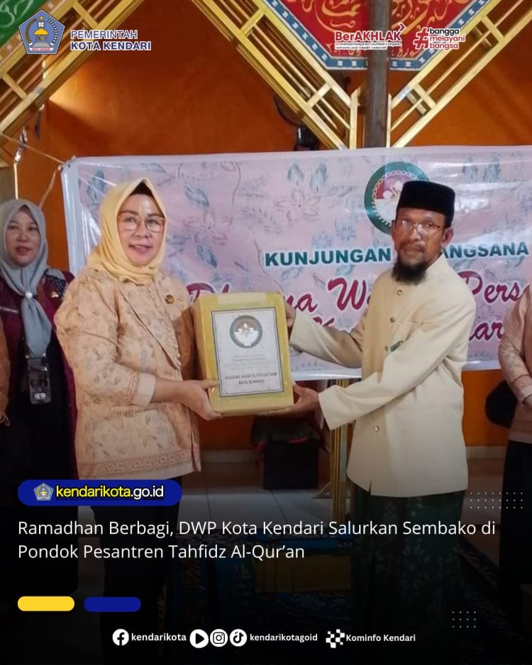 Ramadhan Berbagi, DWP Kota Kendari Salurkan Sembako di Pondok Pesantren Tahfidz Al-Qur’an