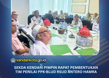 Sekda Kendari Pimpin Rapat Pembentukan Tim Penilai PPK-BLUD RSUD Antero Hamra
