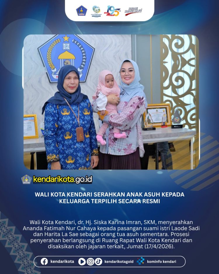 Wali Kota Kendari Serahkan Anak Asuh kepada Keluarga Terpilih Secara Resmi
