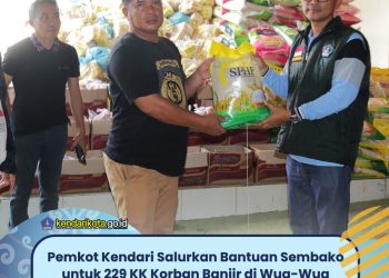 Pemkot Kendari Salurkan Bantuan Sembako untuk 229 KK Korban Banjir di Wua-Wua