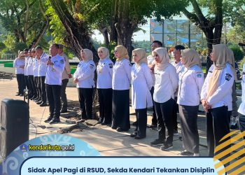 Sidak Apel Pagi di RSUD, Sekda Kendari Tekankan Disiplin ASN dan Pelayanan Humanis bagi Masyarakat