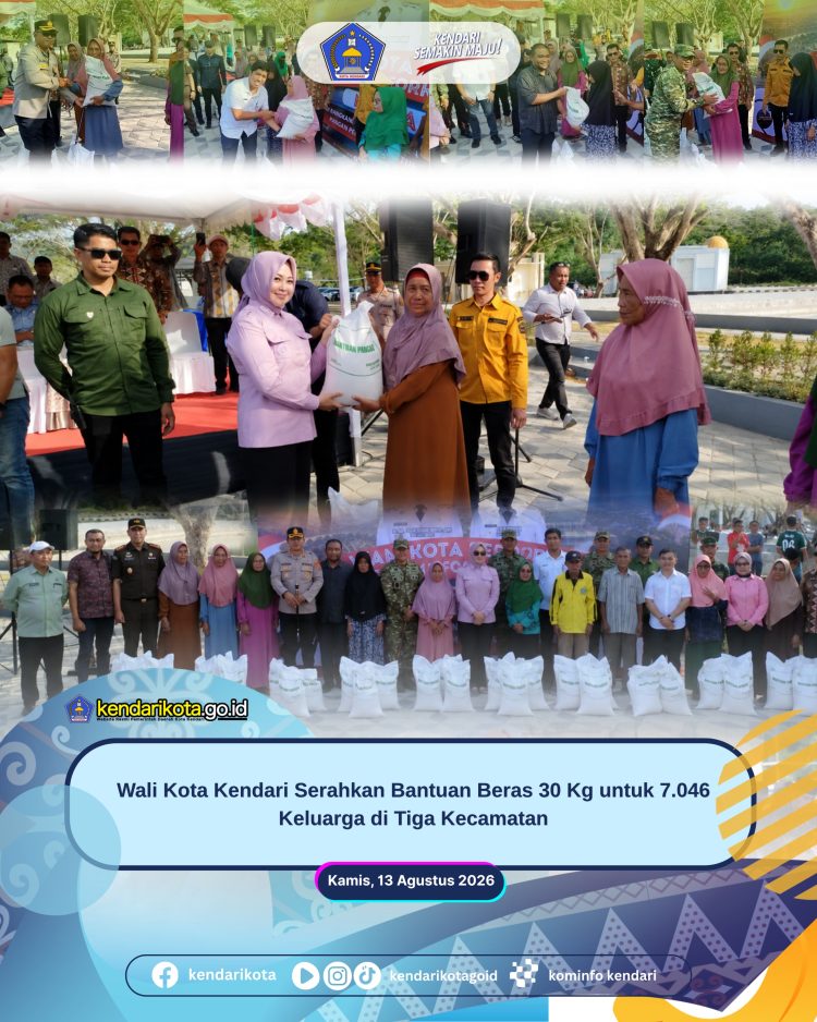 Wali Kota Kendari Serahkan Bantuan Beras 30 Kg untuk 7.046 Keluarga di Tiga Kecamatan